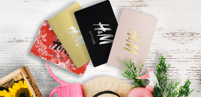 Nadělujeme 25.000 Kč na nákup v H&M a 5 % slevu na celý nákup. Nadělujeme 25.000 Kč na nákup v H&M a 5 % slevu na celý nákup.